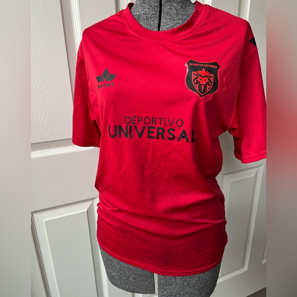 Red soccer ladies shirt size Small